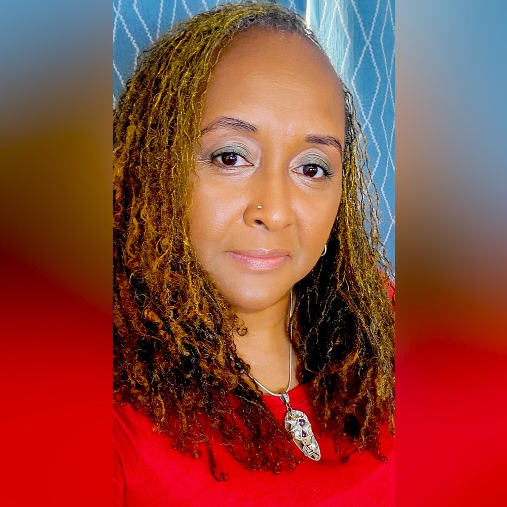 Meet your Posher, Jozette